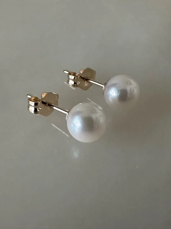 14k Solid Gold White Pearl Stud Earrings - Picture 5 of 14